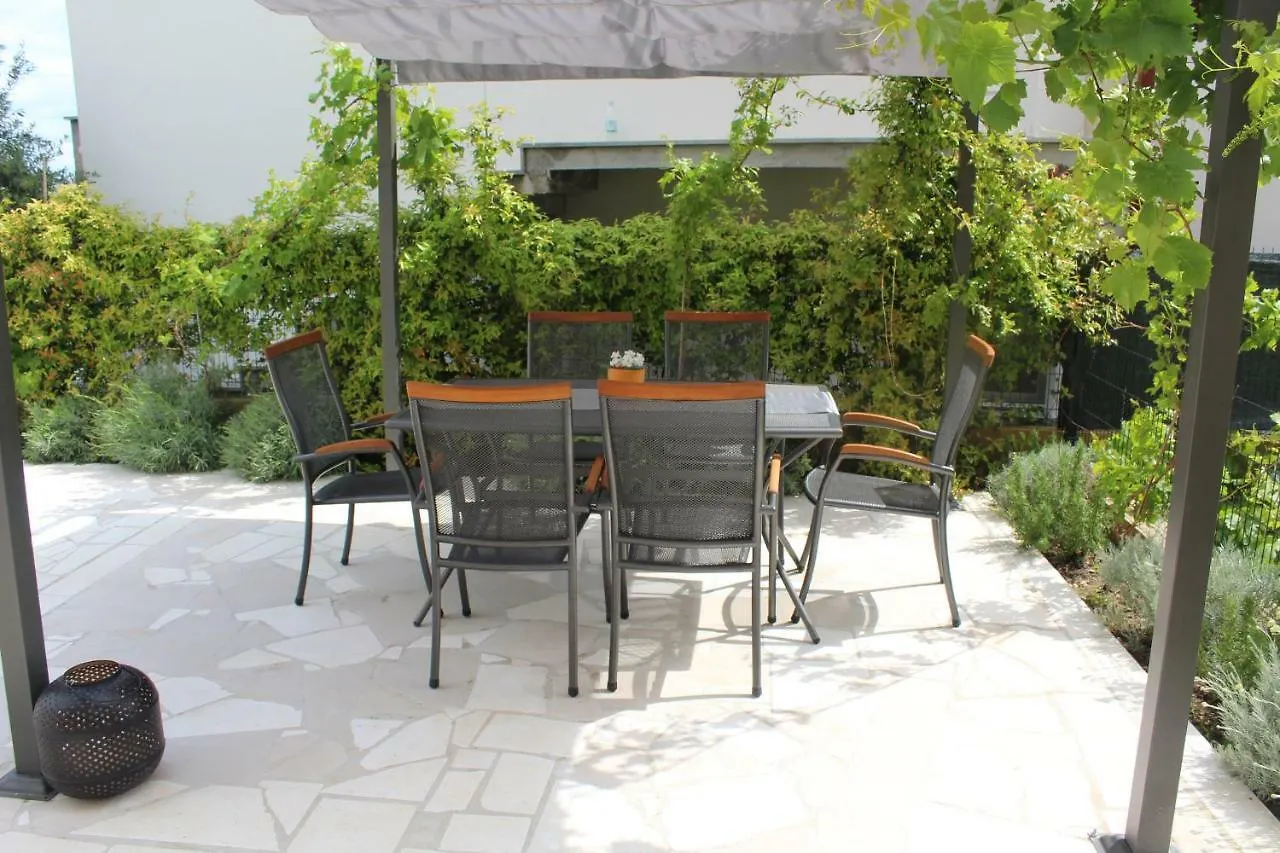 Albatros Apartment Trogir